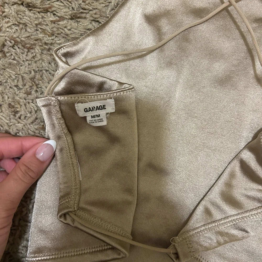 Garage Crop Top - Picture 3 of 3